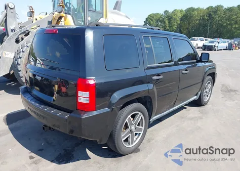 2008 Jeep Patriot Sport from USA, damaged, VIN 1J8FT28W88D727793